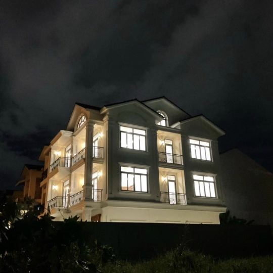 VILLA 68